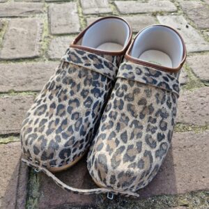 Schoenklompen panterprint